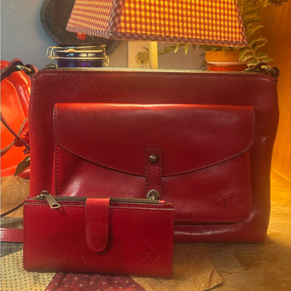 Patricia Nash Crossbody w/Matching Wallet